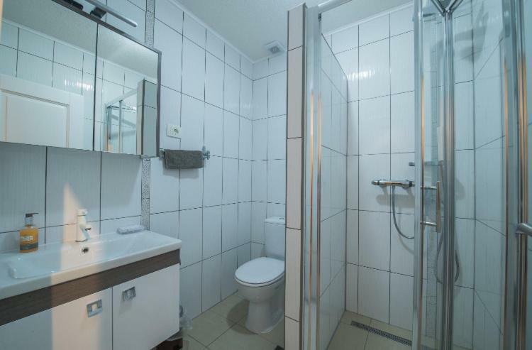 Noah Apartment Vodice Exterior photo